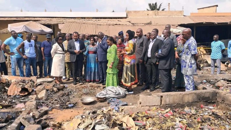 Incendie du marché d’Adidogomé : Faure Gnassingbé exprime sa compassion aux sinistrés