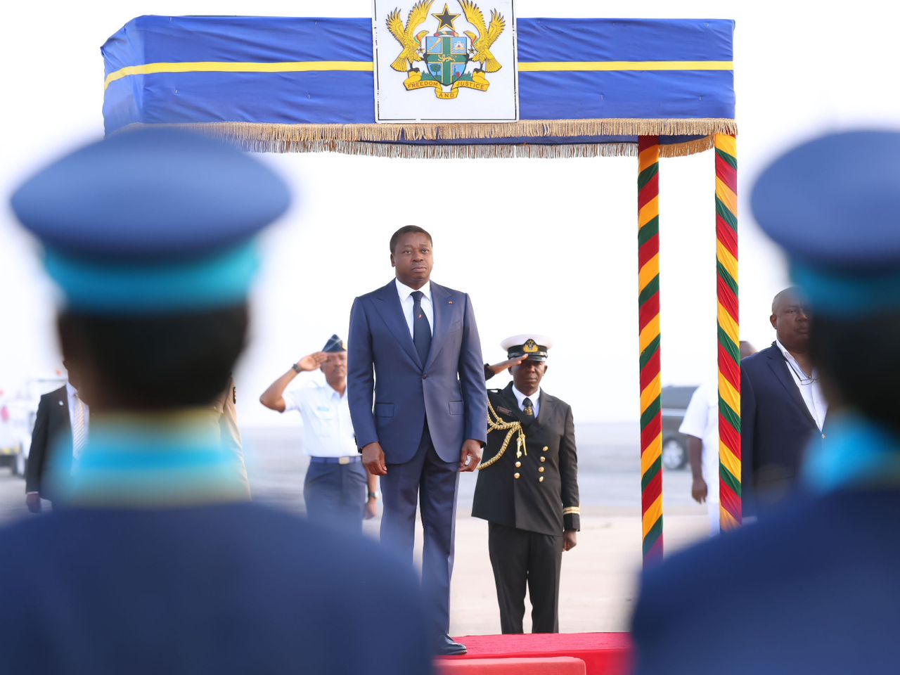 Faure Gnassingbé chaleureusement accueilli au Ghana pour l’investiture de Mahama