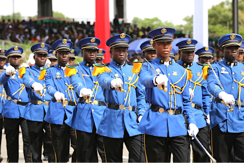 Ouverture du concours de recrutement d’élèves officiers des FAT