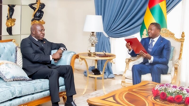 Faure Gnassingbé reçoit un émissaire angolais pour renforcer la coopération et la paix