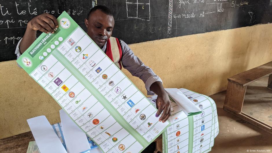 Le gouvernement fixe la date des prochaines élections locales
