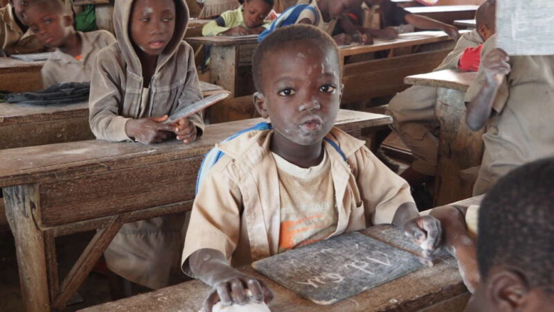 L’anglais généralisé à toutes les écoles primaires togolaises dès 2025