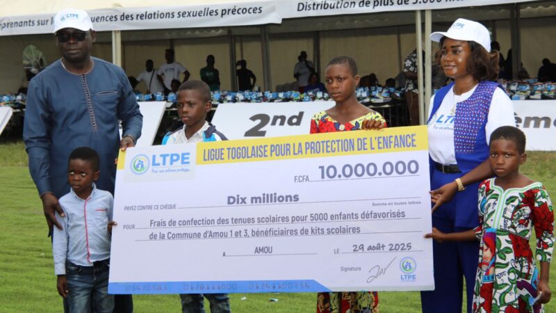 Togo : La LTPE offre une belle rentrée scolaire à plus de 5 mille élèves nécessiteux