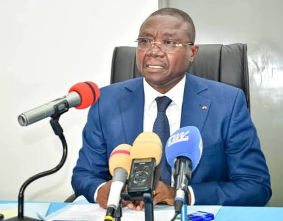 Décentralisation : l’élection des maires renvoyée à une date ultérieure
